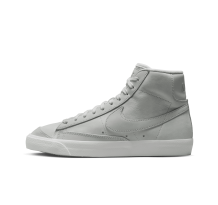 Nike Blazer Mid Premium (DQ7572-001) in grau