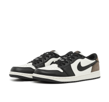 NIKE JORDAN 1 Retro Low OG (CZ0790-102) in braun