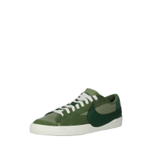 Nike Blazer Low 77 Jumbo (FJ5468-386) in grün