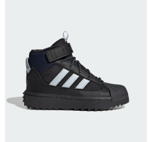 adidas Superstar Winter Trek (JQ0344)