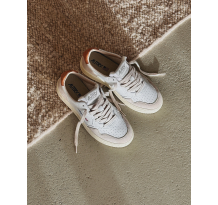 Autry Medalist Low W (AULWLS76)