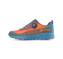 Icebug An on-foot look at The Shoe Surgeons custom Lux Fragment Air Jordan 1 (G18003-9C) in orange