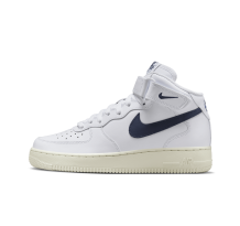 Nike Air Force 1 07 Mid (DD9625-105) in weiss