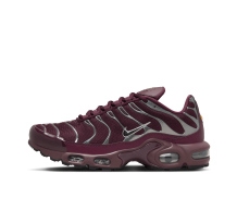 Nike Air Max Plus SE (HJ9743-600) in rot