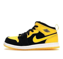 Jordan 1 Mid TD New Love (640735-035)