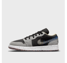 Jordan 1 Low Crater SE GS (DM4690-001)