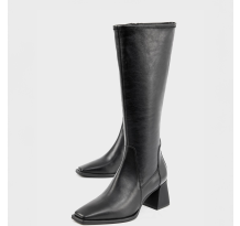 Vagabond Hedda (5602-202-20)