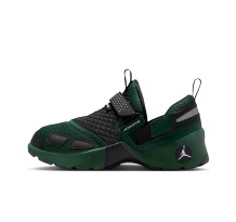 Jordan Trunner LX (HQ2164-300)