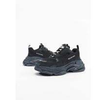 Balenciaga Triple S (534162W09OM1000)