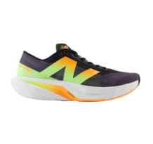 New Balance FuelCell Rebel v4 (MFCX-1D-CB4) in schwarz