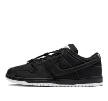 Nike Gnarhunters x Dunk Low SB (DH7756-010)