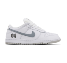 Nike SB Dunk Low Supreme 94 Metallic Silver (HQ8487-100)
