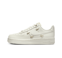 Nike Wmns Air Force 1 07 LX (FV3654-111) in pink