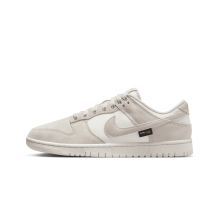 Nike Dunk Low (HQ3821104) in braun