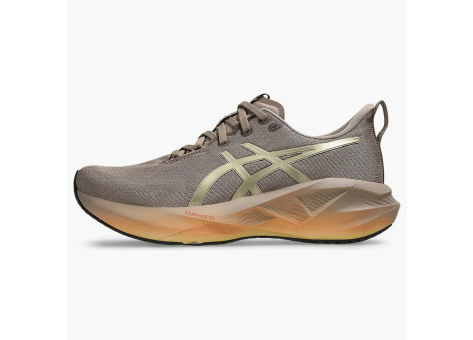 Asics Novablast 5 (1012B815 020) beige