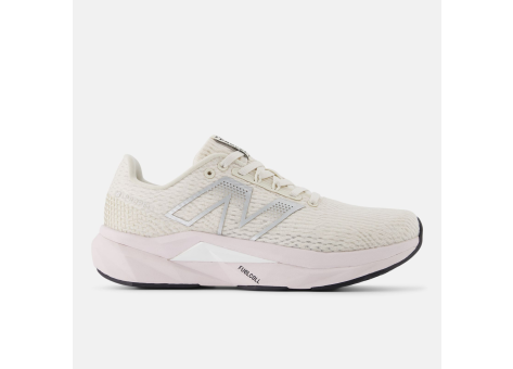 New Balance FuelCell Propel v5 (WFCPRCS5) beige