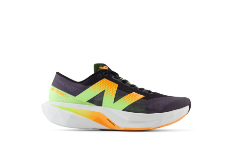 New Balance FuelCell Rebel v4 (MFCXCB4) schwarz