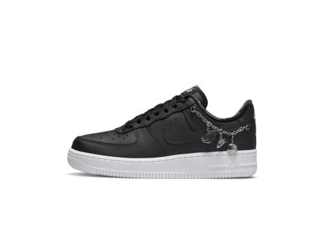 Nike Air Force 1 07 LX (DD1525-001) schwarz