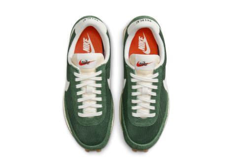 nike tailwind vintage