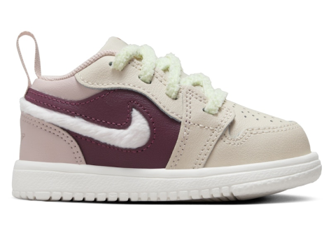 Jordan 1 Low Alt SE (FZ3927-200) beige