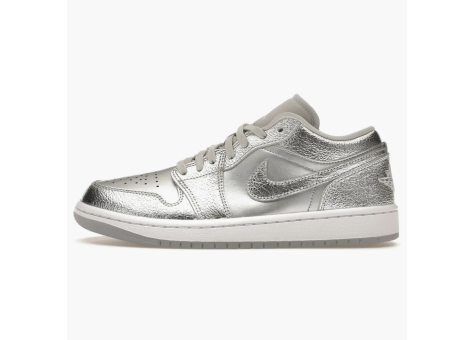 Jordan 1 Low SE Metallic Silver (FN5030 001) silber