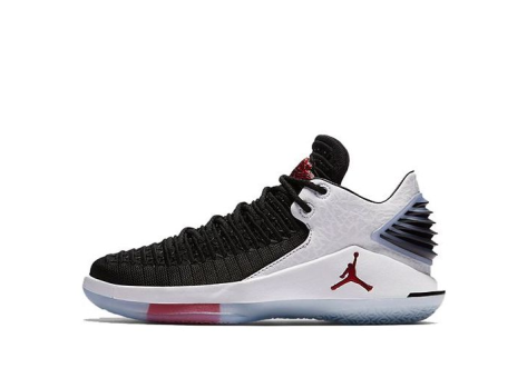 Jordan 32 Low BG Throw Line Free (AA1257-002) bunt