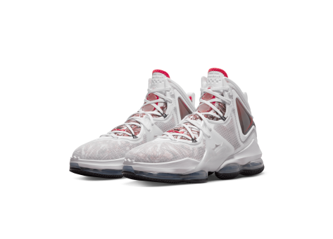Nike LeBron 19 EP (DC9340 101) weiss
