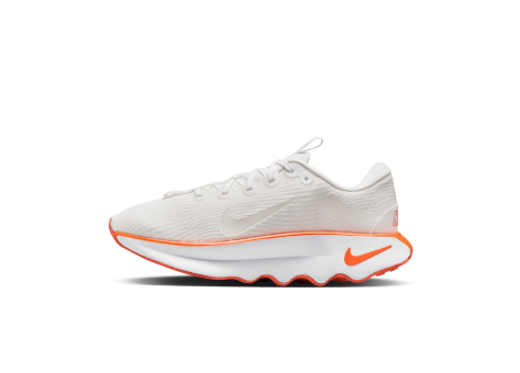Nike Motiva (DV1238-109) weiss