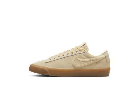 Nike Blazer Low Pro SB Premium GT (FN7404-200) braun