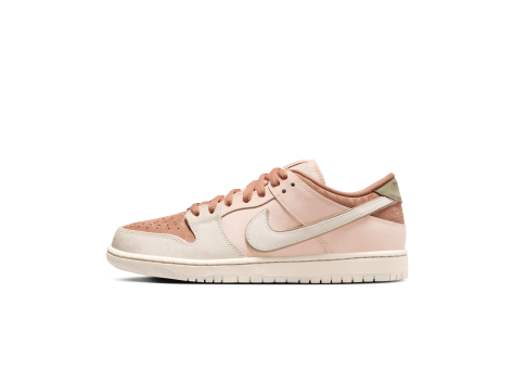 Nike Dunk Low Pro SB Premium (FV5926 200) pink