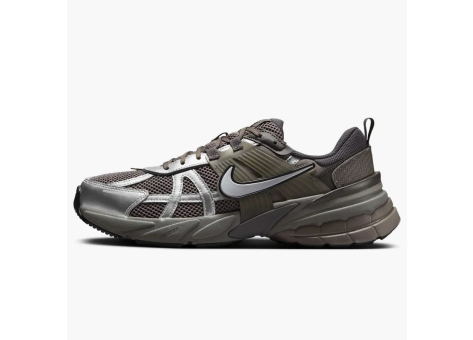 Nike V2K Run Cave Stone Flat Pewter Medium Ash Metallic Silver (HQ1678-200) grau