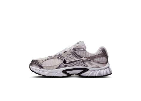 Nike V5 RNR (HJ5228-104) bunt