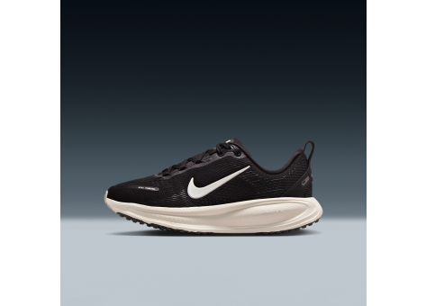 Nike Vomero 18 gs (HQ2157-004) schwarz