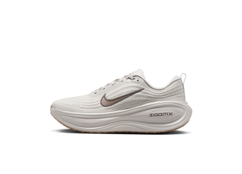 Nike Vomero Plus (HV8150-005) weiss