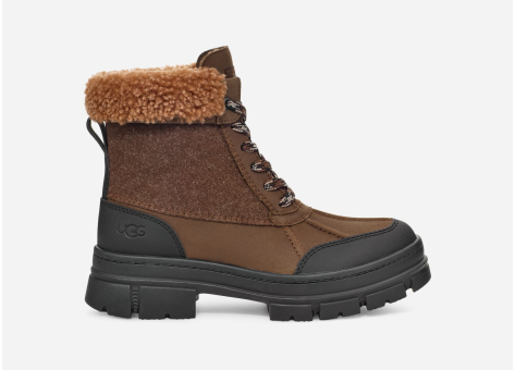 UGG Ashton Addie (1143858-DKEA) braun