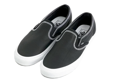 Vans Classic Slip On 98 DX Mountaineering (WM2371815) schwarz