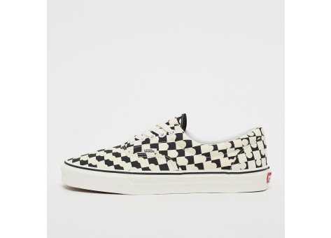 vans Undefeated Era (VN0A54F145R) weiss