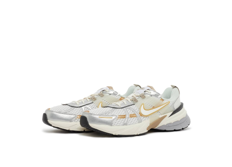 Nike V2K Run Khaki Metallic Silver (HJ7245-100) weiss