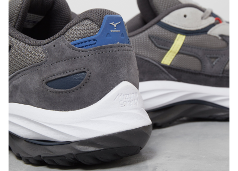 Grey Mizuno X Graphpaper Wave Rider Beta Footpatrol, 41% OFF