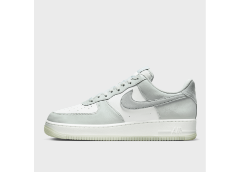 Nike Air Force 1 07 LV8 (FJ4170-003) grau