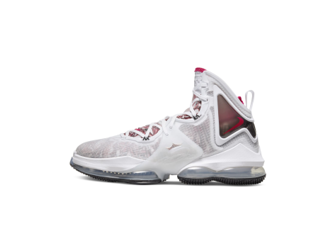 Nike LeBron 19 (CZ0203-101) weiss