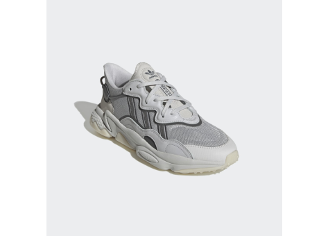 Adidas ozweego 2018 hotsell