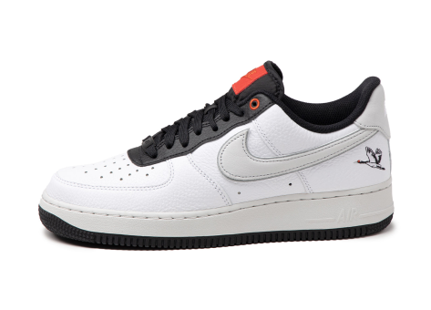 Nike Air Force 1 07 LX (DA8482-100) weiss