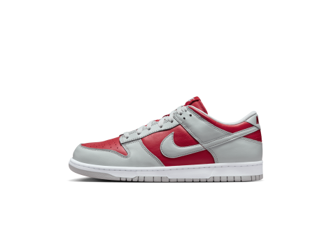 Nike Dunk Low Ultraman (FQ6965 600) rot