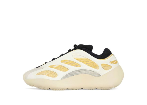 Yeezy Yeezy 700 V3 Safflower (G54854) beige