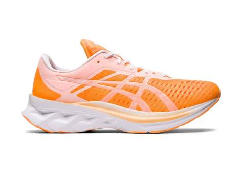 Asics Novablast (1011A778-800) orange