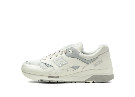 New Balance 1600 Gray (CM1600WP) weiss