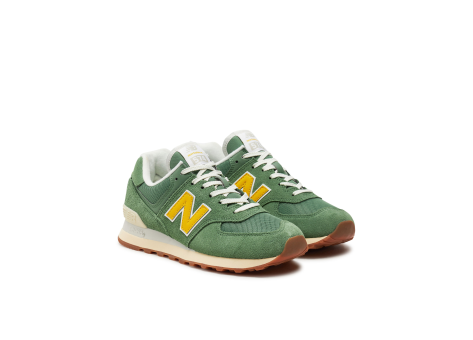 New balance yellow fashion 574 v2 suede trainers