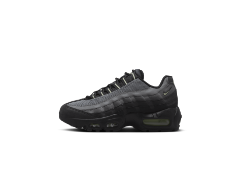 Black air max 95's online