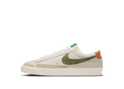 Nike Blazer Low 77 Premium Coconut Milk (DM7582-100) beige
